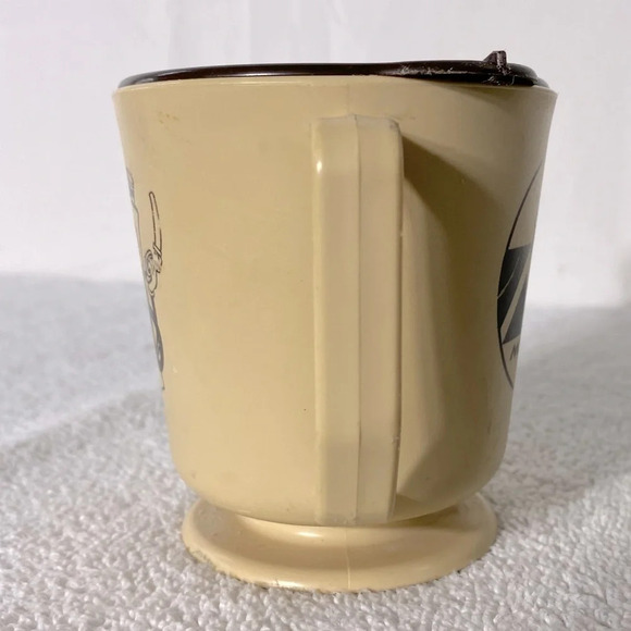 Vintage Mohawk Gas Station Plastic  Travel Mug Coffee Cup To Go Cup With Lid - Picture 3 of 12